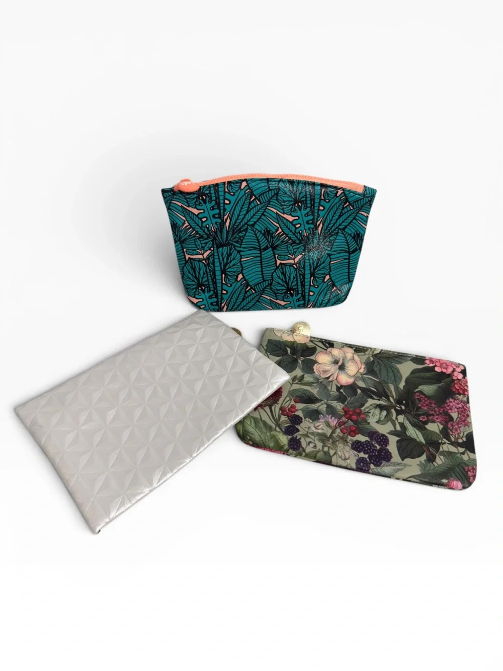 Ipsy Glam Bag Makeup Cosmetic Pouch Lot of 3 Floral Tropical Silver Zip Bags